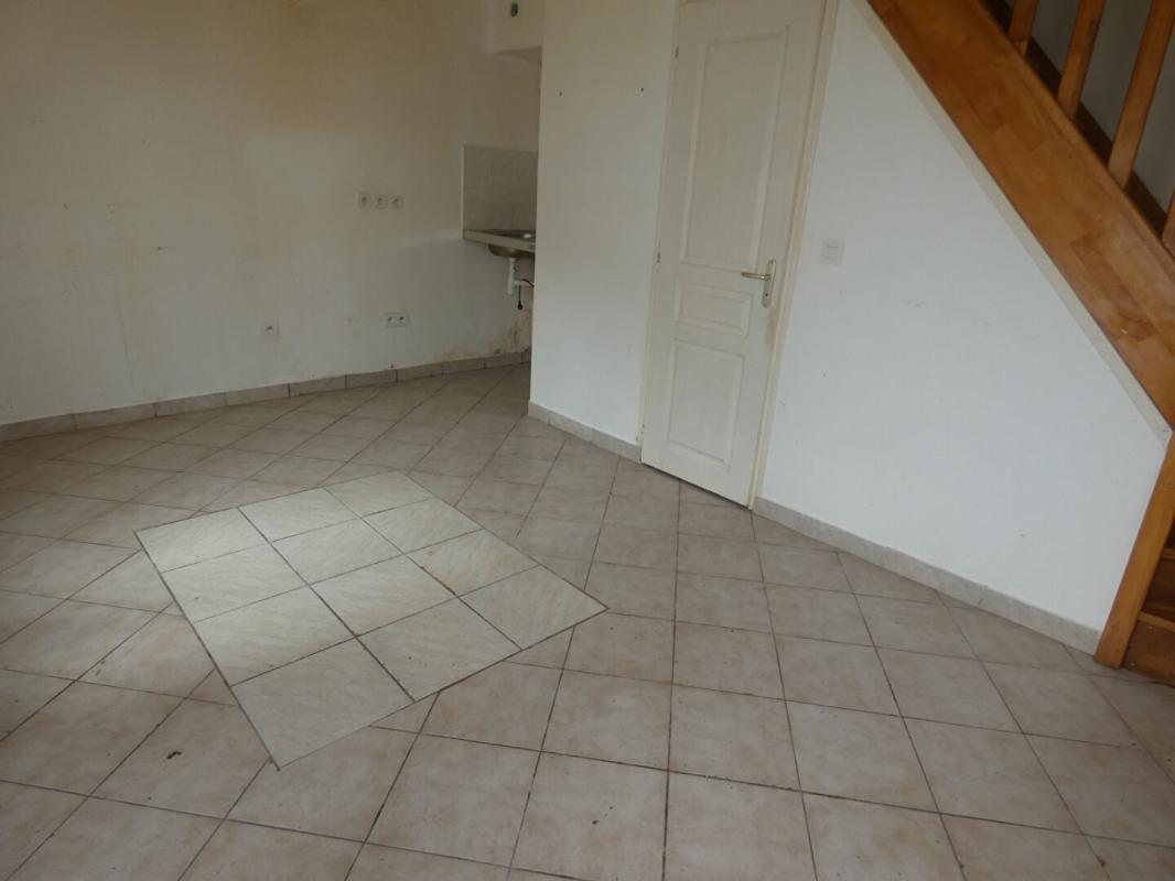 IVRY-LA-BATAILLE Immeuble de rapport 6