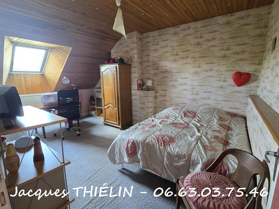 LONGUE-JUMELLES Maison charmante, idéale petite famille ou premier achat 12