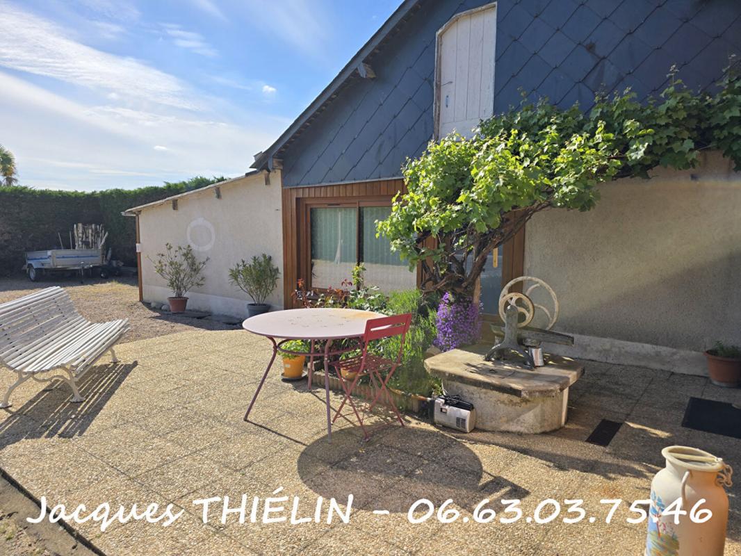 LONGUE-JUMELLES Maison charmante, idéale petite famille ou premier achat 15