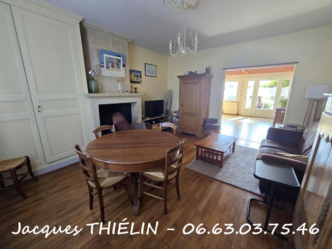 LONGUE-JUMELLES Maison charmante, idéale petite famille ou premier achat 6