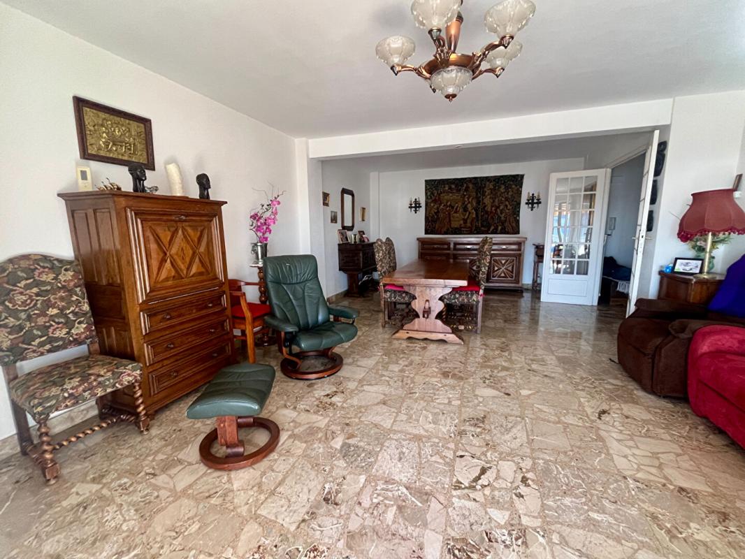 SETE Sète dans quartier prisé face à la mer ! 15