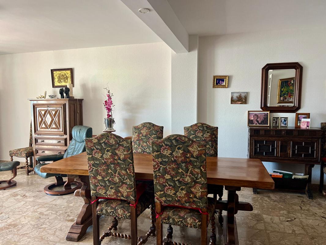 SETE Sète dans quartier prisé face à la mer ! 6