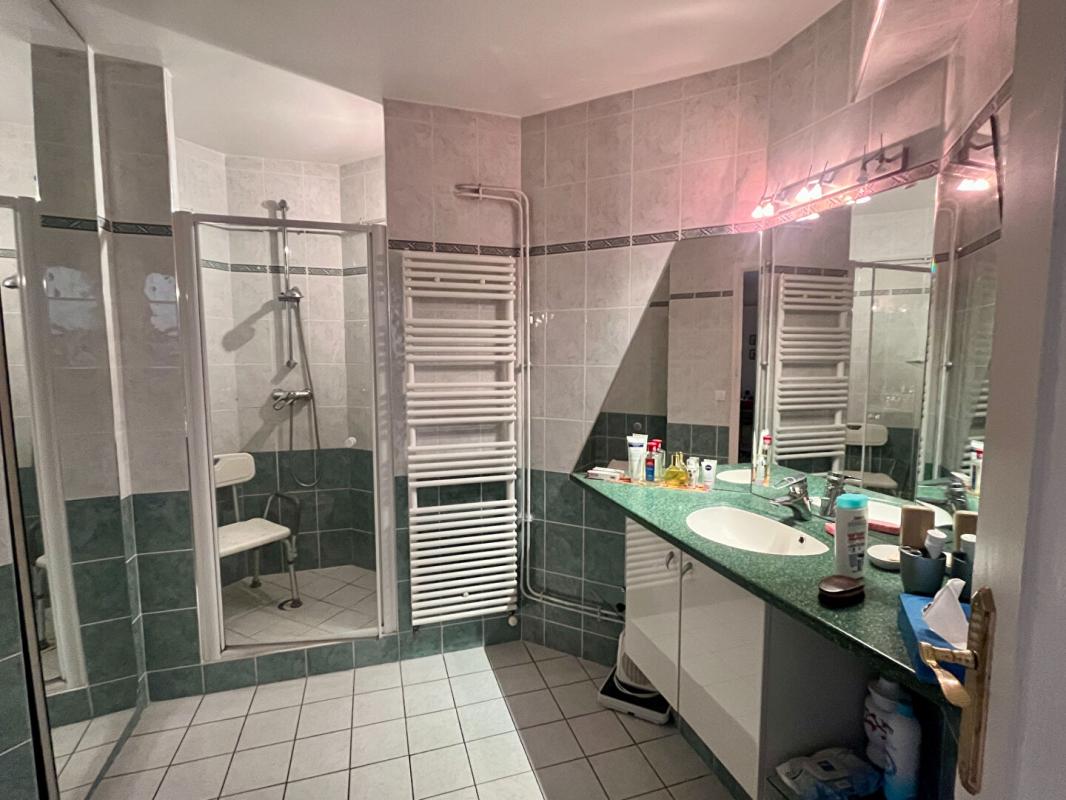 SETE Sète dans quartier prisé face à la mer ! 7