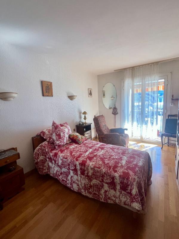 SETE Sète dans quartier prisé face à la mer ! 8