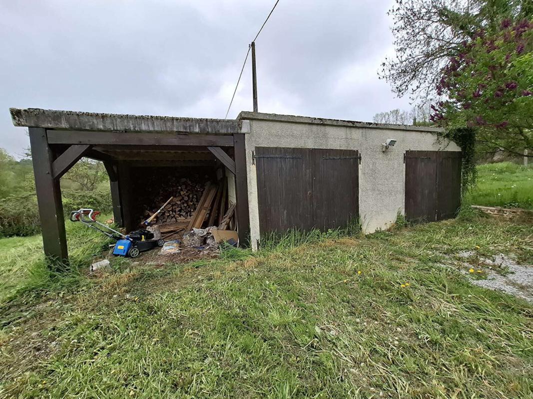 AUBRY-LE-PANTHOU Maison de campagne en colombage 6 pièce(s) 87 m2 + terrain 14