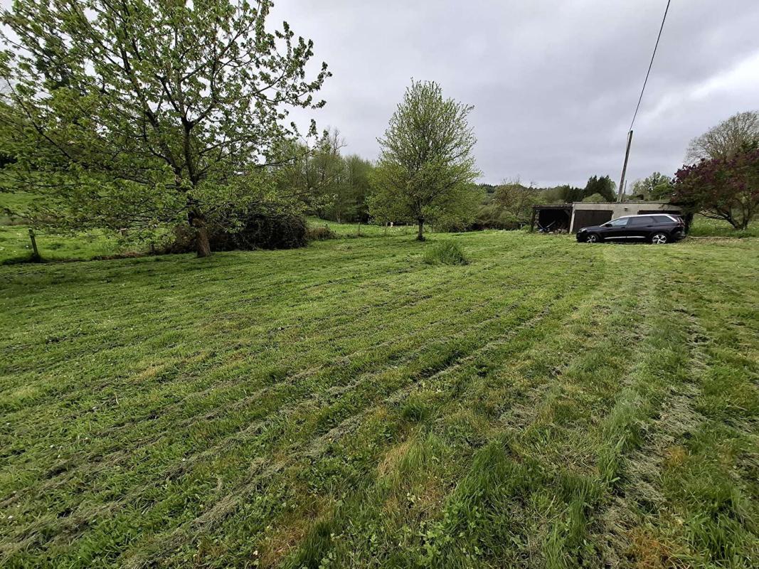 AUBRY-LE-PANTHOU Maison de campagne en colombage 6 pièce(s) 87 m2 + terrain 17