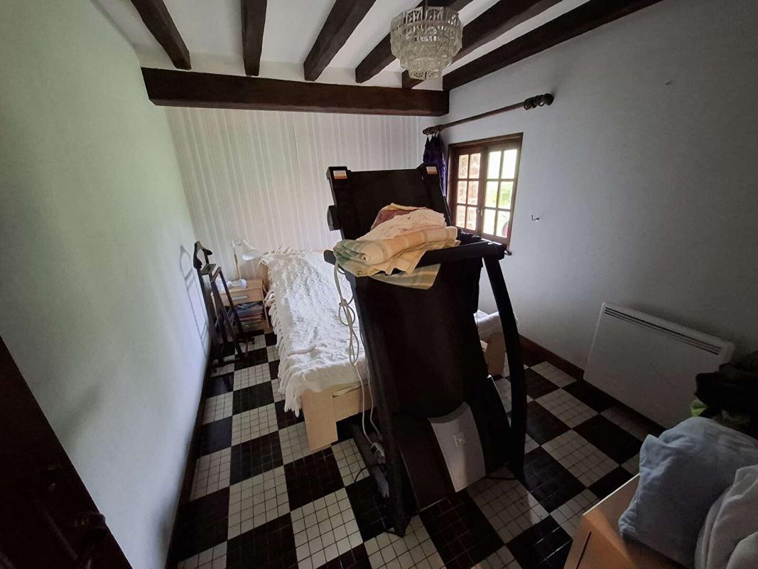 AUBRY-LE-PANTHOU Maison de campagne en colombage 6 pièce(s) 87 m2 + terrain 7