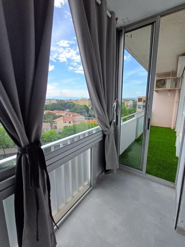 PERPIGNAN Grand T2 rénové dernier étage-vue dégagée Canigou- ascenseur, cave et parking, quartier des fleurs 8