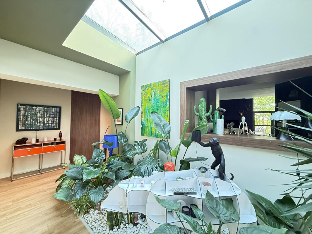 VOEUIL-ET-GIGET Maison d'architecte 200 m2 11