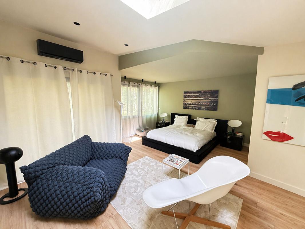 VOEUIL-ET-GIGET Maison d'architecte 200 m2 14