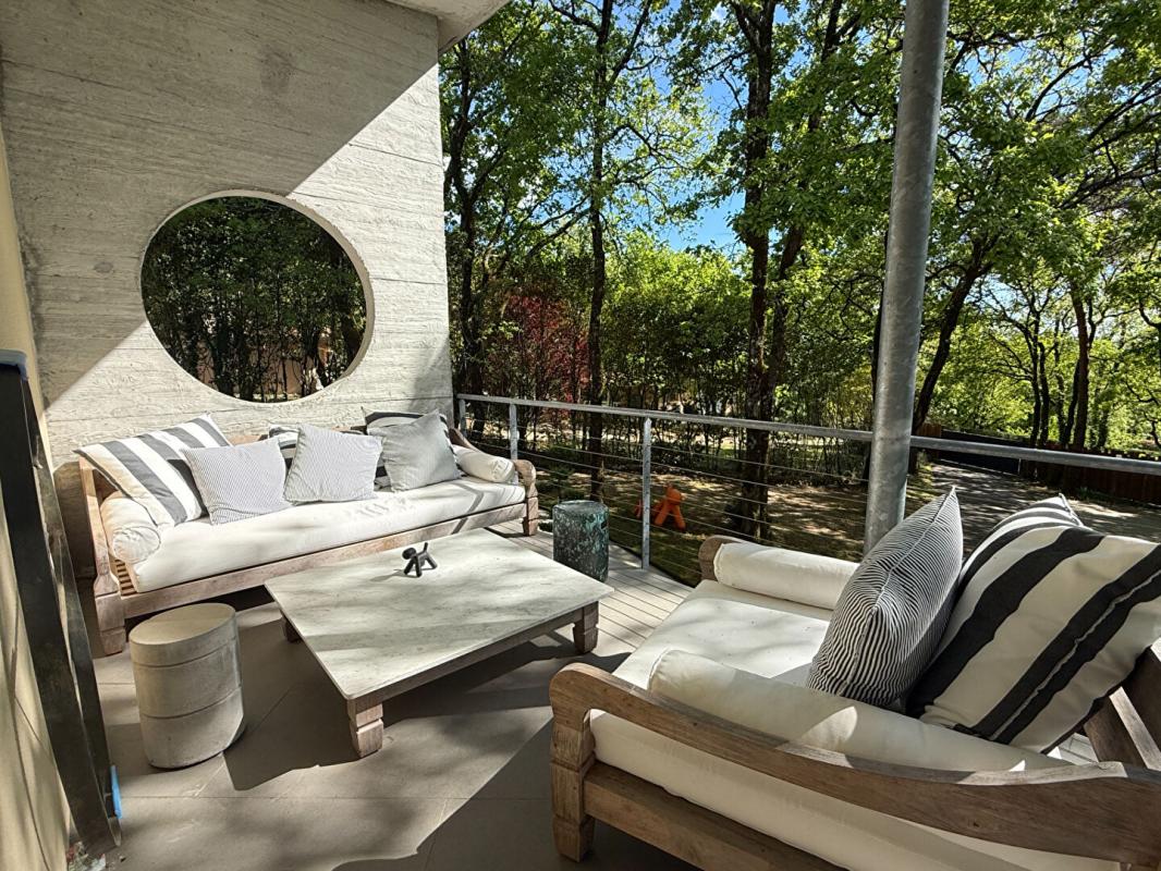 VOEUIL-ET-GIGET Maison d'architecte 200 m2 9