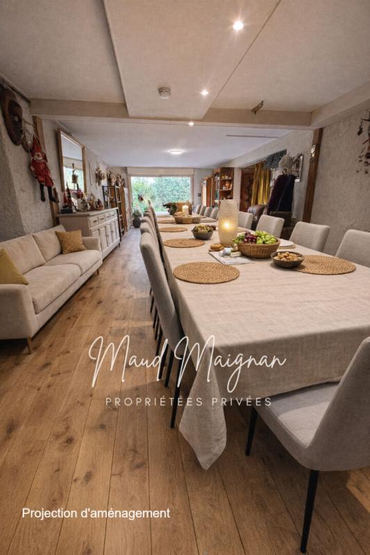 SEGRE Propriété familiale, très beaux volumes, piscine et atelier, cadre calme et sans vis-à-vis 14