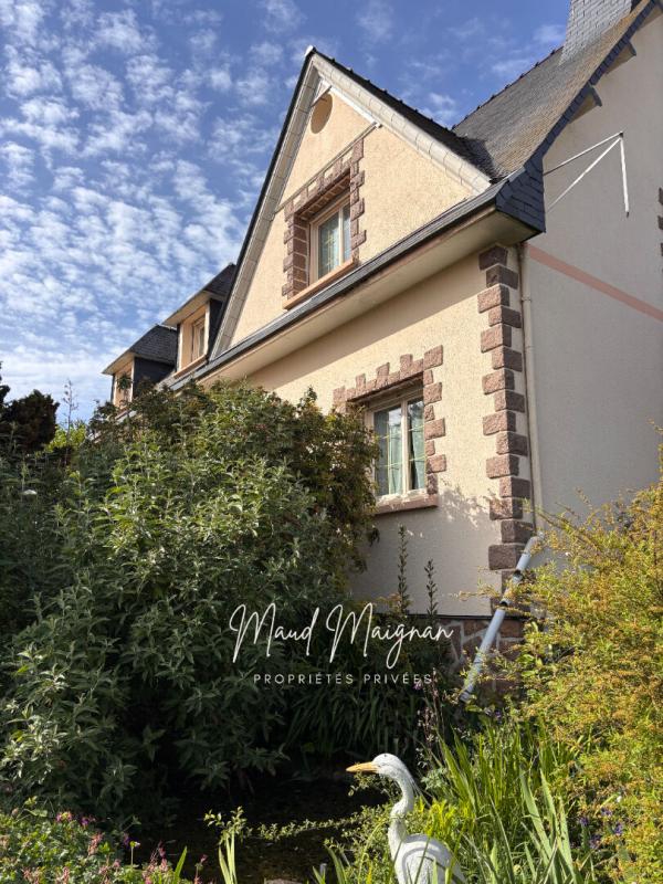 SEGRE Propriété familiale, très beaux volumes, piscine et atelier, cadre calme et sans vis-à-vis 15