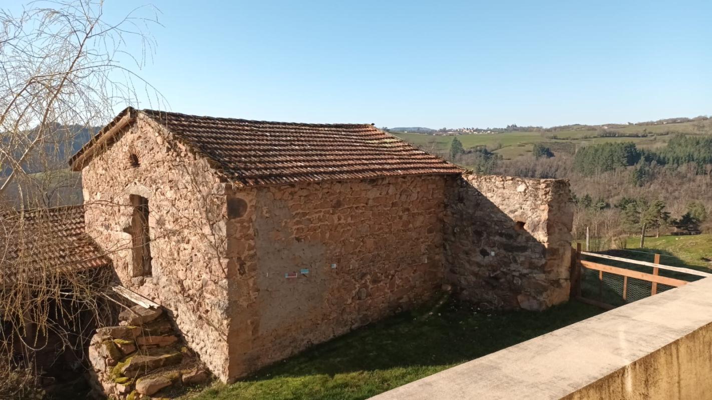 BULLY Corps de ferme  Bully avec une maison d'habitation de 107 m² rénovée 9