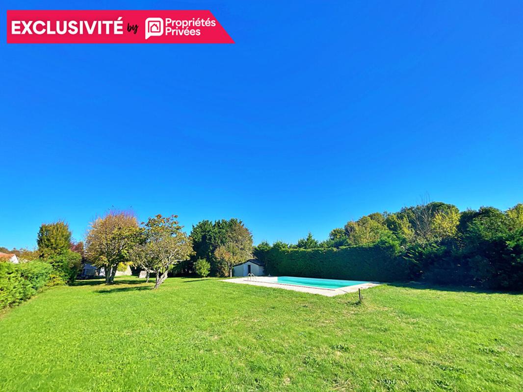 SAINT-PAUL Maison Saint Paul 6 pièce(s) 122,5 m2 piscine et jardin 3000 m2 15