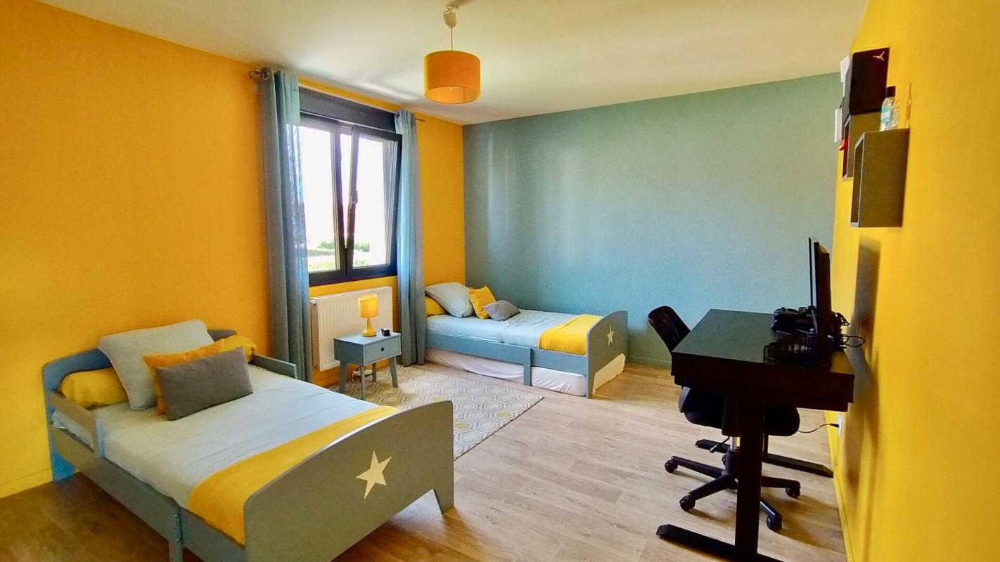 ALLONVILLE Magnifique maison moderne à Allonville - 6 pièce(s) 158 m2 - 413 000 12