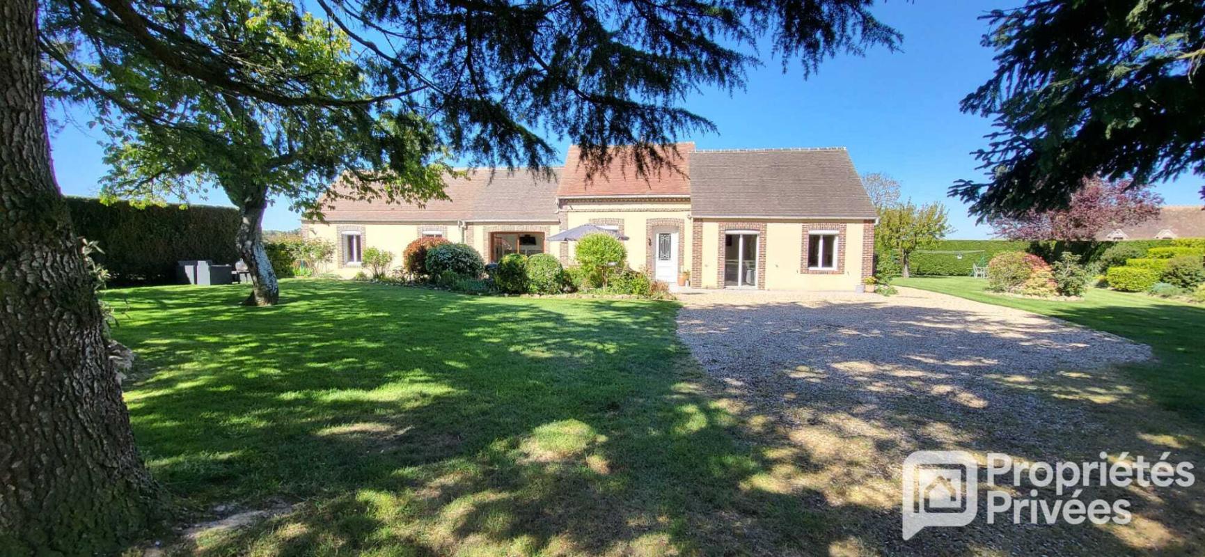 LA FERTE-VIDAME Maison Verneuil D Avre Et D Iton 3 pièce(s) 110 m2 16