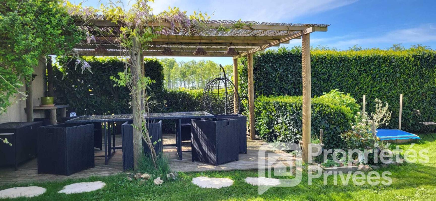 LA FERTE-VIDAME Maison Verneuil D Avre Et D Iton 3 pièce(s) 110 m2 18