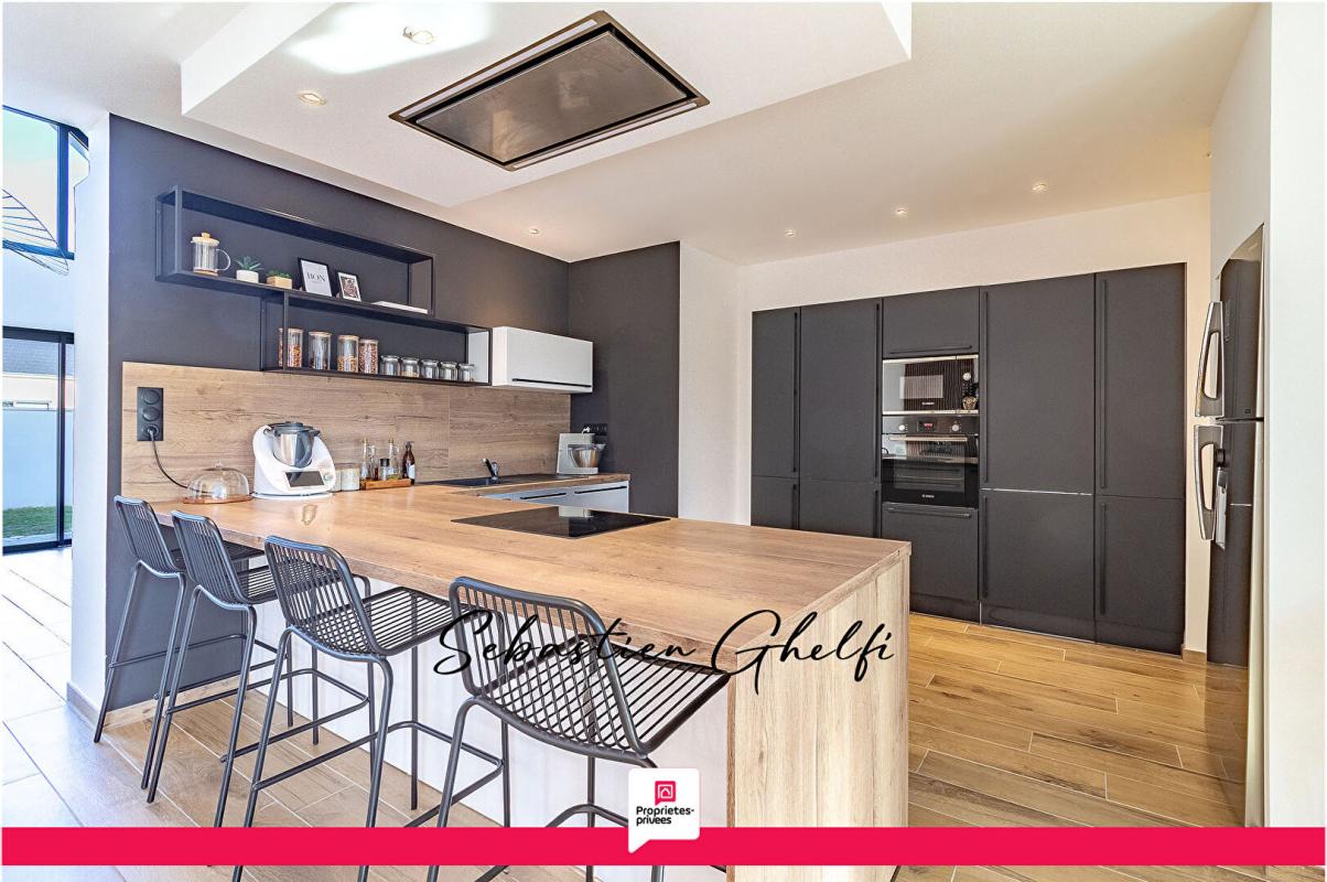 ROMORANTIN-LANTHENAY belle maison contemporaine avec 4 chambres dont 2 suites-bureau 8