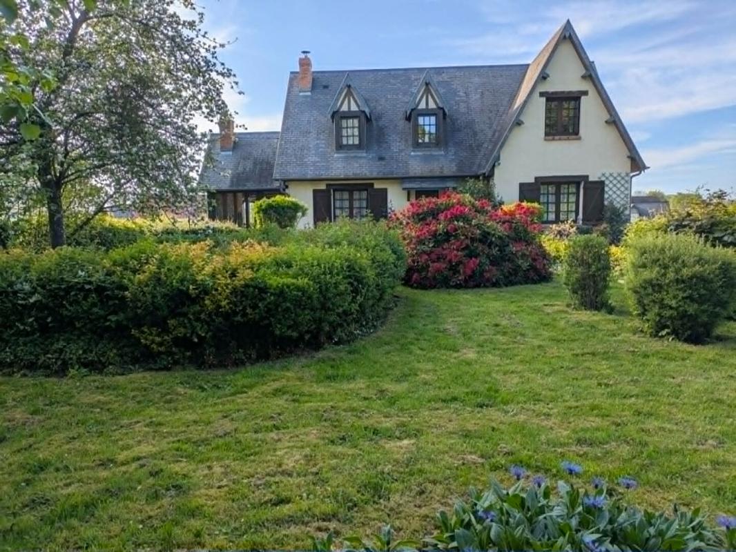 YVETOT Maison familiale de 132 m² avec sous-sol complet et grand terrain ? Yvetot 1