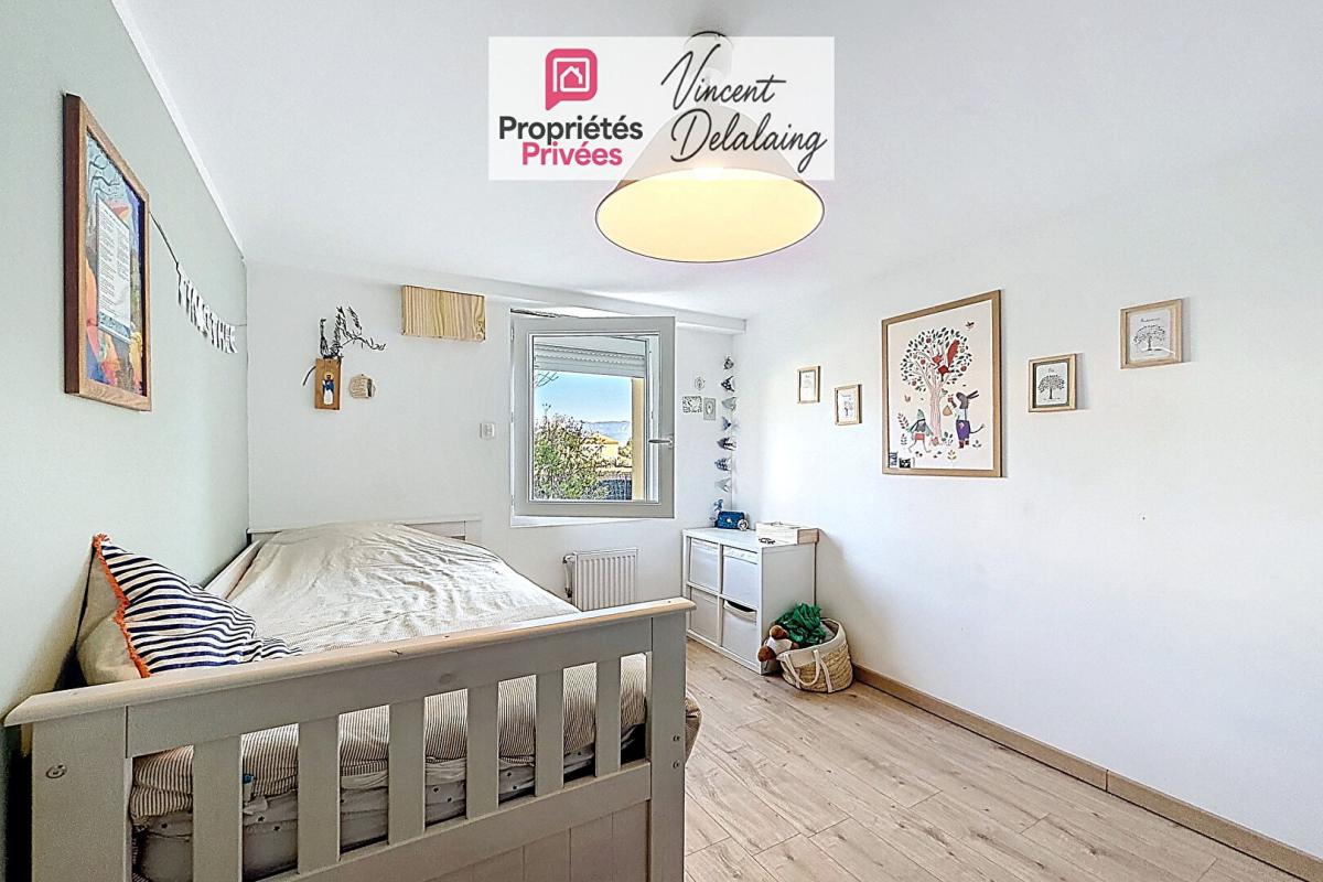 PERTUIS Maison familiale avec piscine, studio indépendant et vue Luberon 12