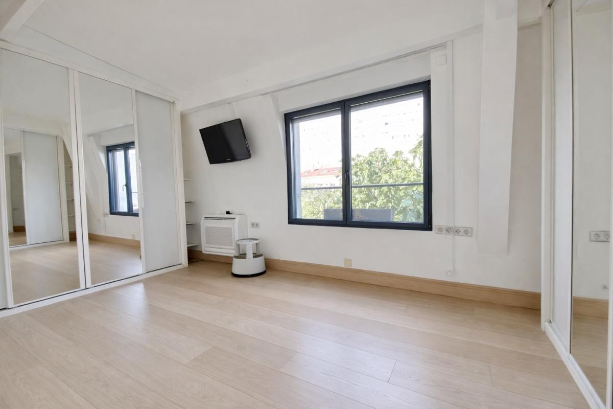 GENNEVILLIERS Exclusivité - Maison familiale avec piscine  - Quartier pavillonnaire 9