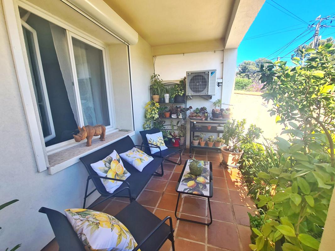 BANDOL APPARTEMENT T2 AVEC JARDIN- PROCHE PLAGES 2