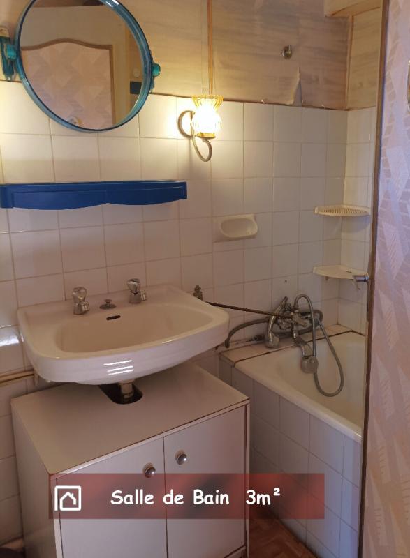 ANTUGNAC Maison à Rénover Antugnac 7 pièce(s) 121 m2 avec garage et grange 11