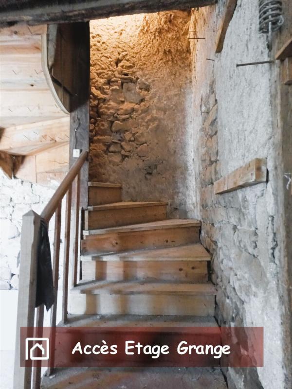 ANTUGNAC Maison à Rénover Antugnac 7 pièce(s) 121 m2 avec garage et grange 16