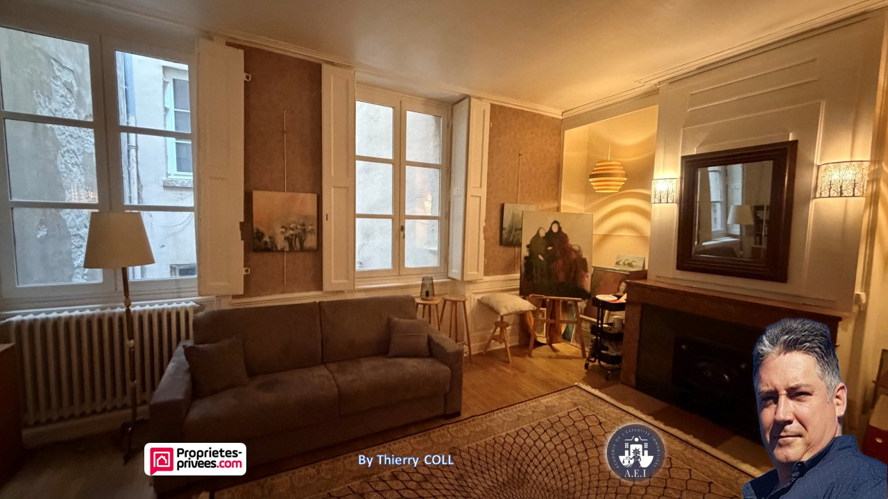 LYON-1ER-ARRONDISSEMENT Appartement Lyon 4 pièce(s) 120 m2 11