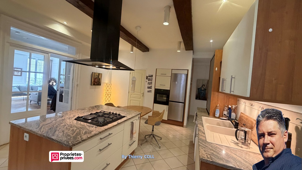 LYON-1ER-ARRONDISSEMENT Appartement Lyon 4 pièce(s) 120 m2 6