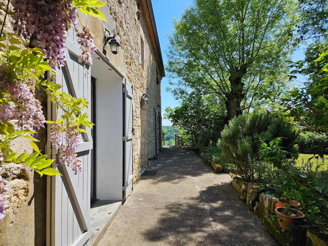 LAROQUE-TIMBAUT Laroque-Timbaut, maison 18ème, 324 m², 10 pièces, double garage, terrasses, vue 12
