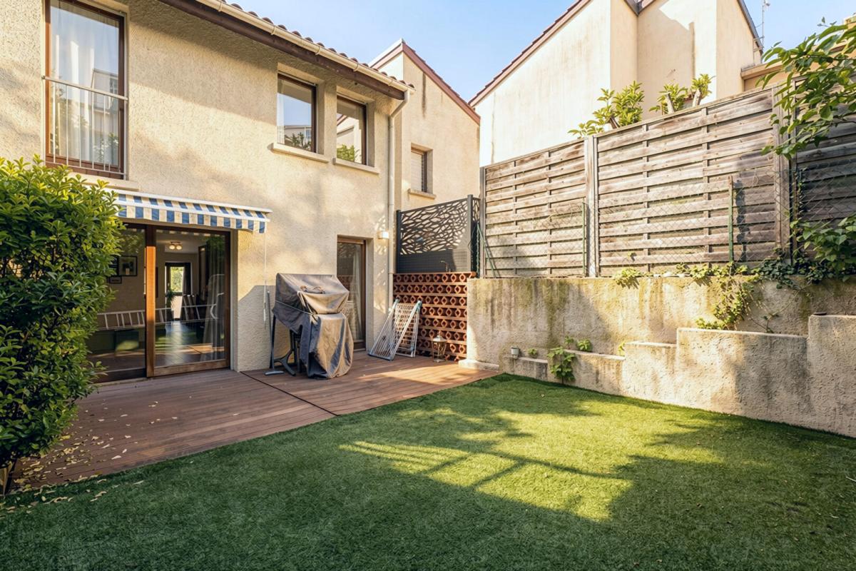 FRANCHEVILLE EXCLUSIVITE - Francheville (69) - Maison 5 pièce(s) 111 m2 11