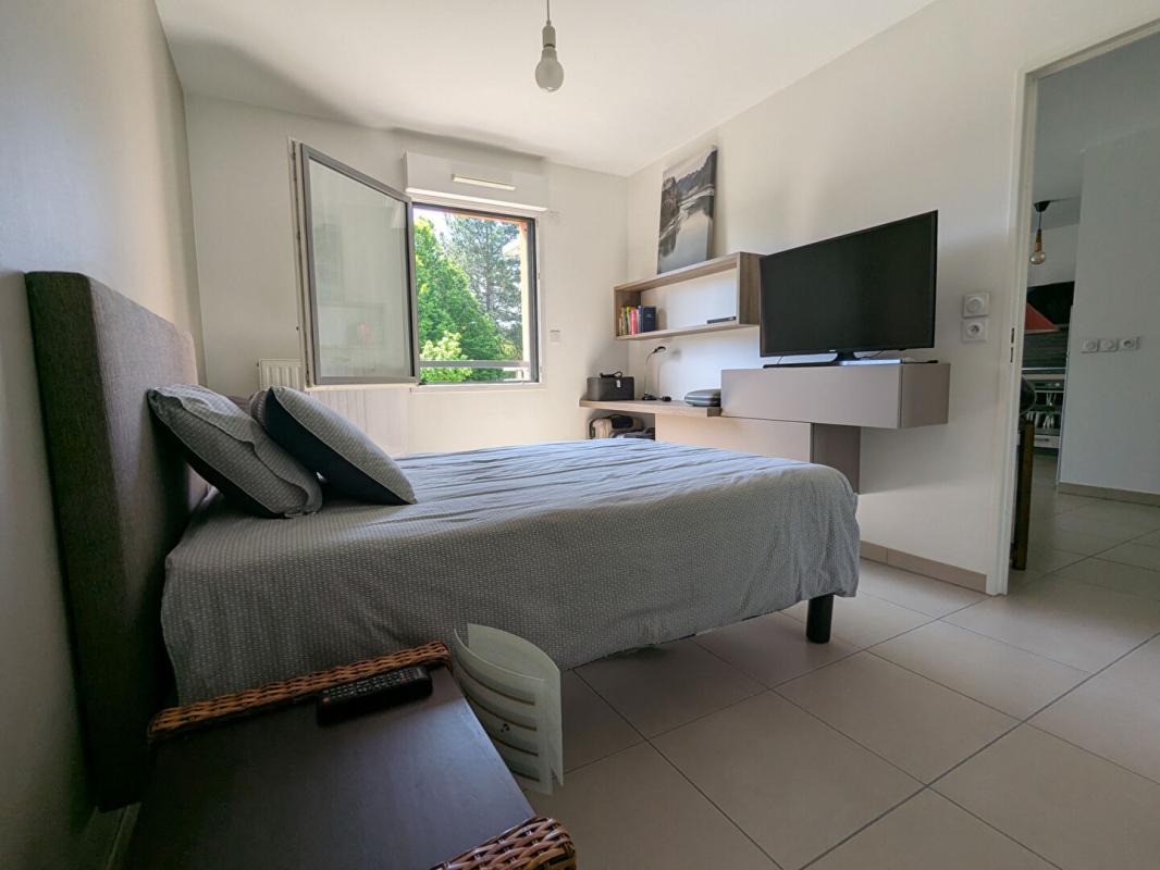 TASSIN-LA-DEMI-LUNE Coup de coeur - TASSIN LE BOURG - Appartement lumineux avec grand balcon plein sud au calme 6