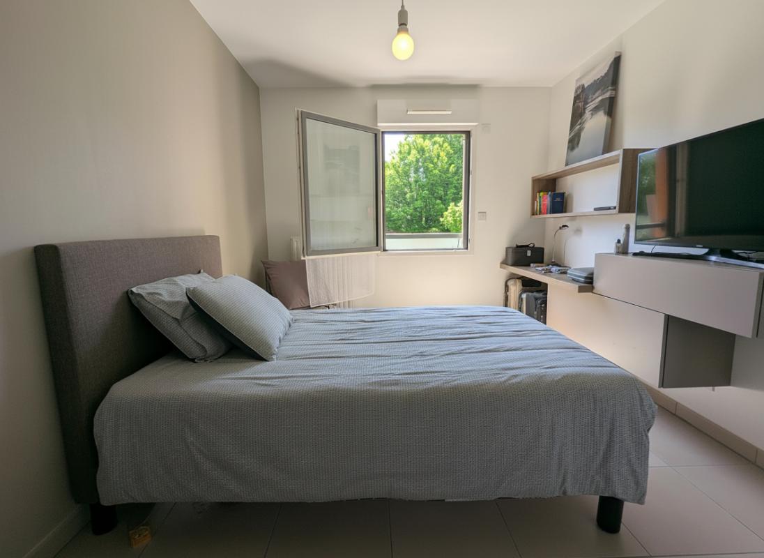TASSIN-LA-DEMI-LUNE Coup de coeur - TASSIN LE BOURG - Appartement lumineux avec grand balcon plein sud au calme 7