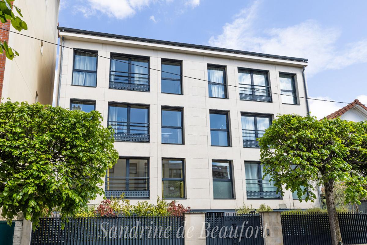 COURBEVOIE Appartement 3 pièces lumineux avec grande réception de 40 m² 4