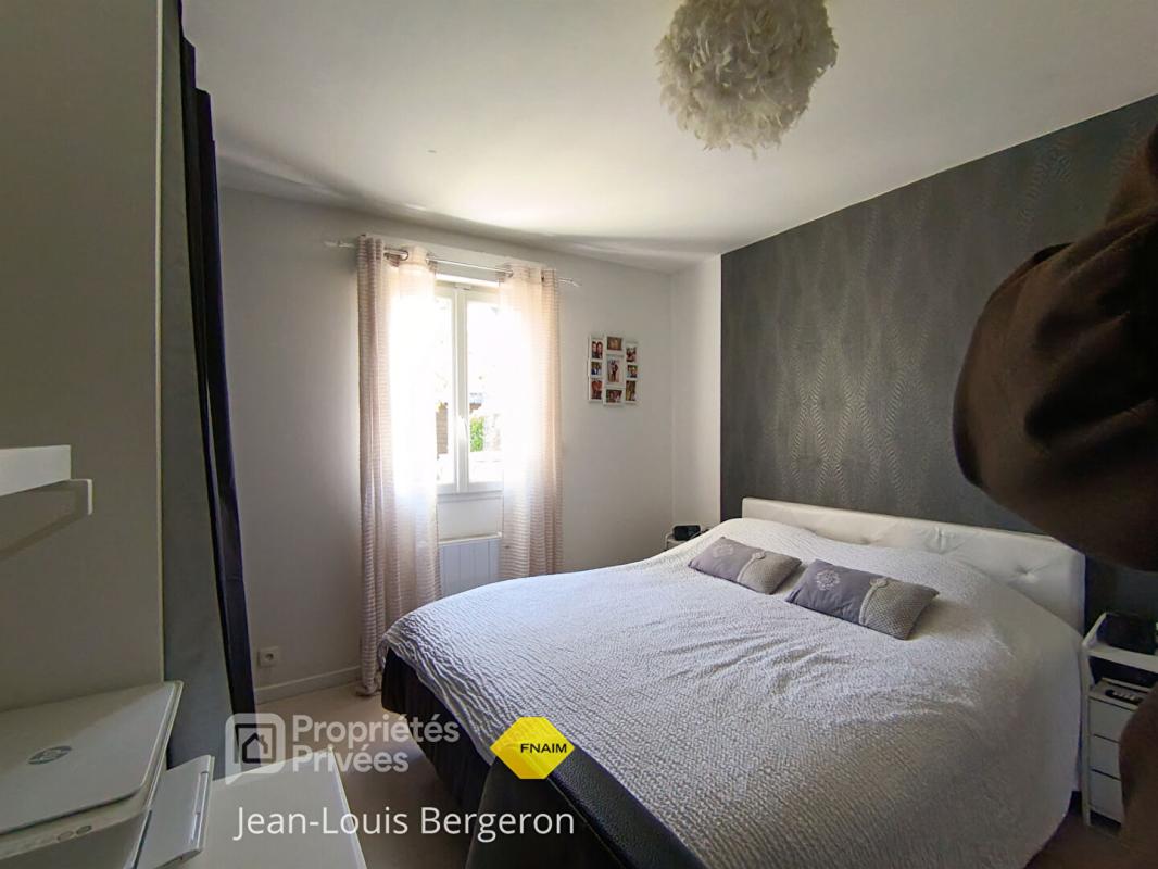 TOURS Ste Radegonde, Maison de plain-pied 102 m² .Jardin plein sud 10