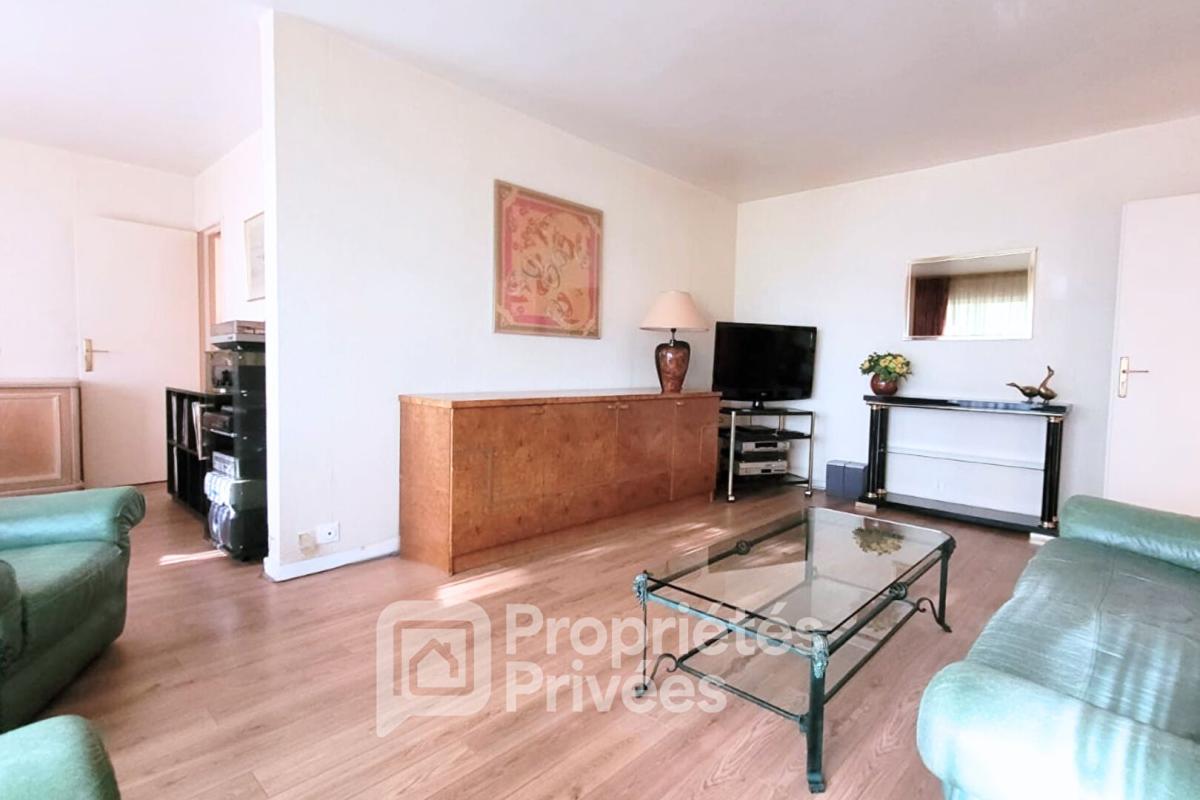 LES ULIS T4 lumineux avec loggia dans résidence calme 6