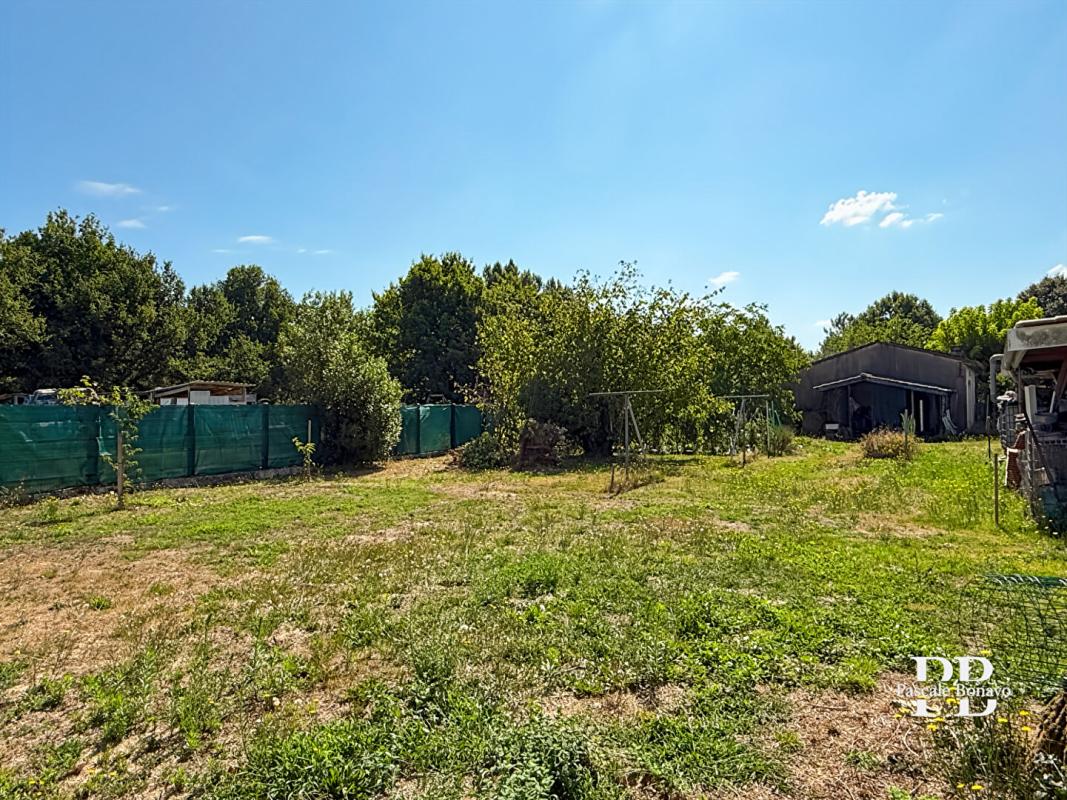 GAILLAN-EN-MEDOC TERRAIN CONSTRUCTIBLE 742m2 NON VIABILISE 2