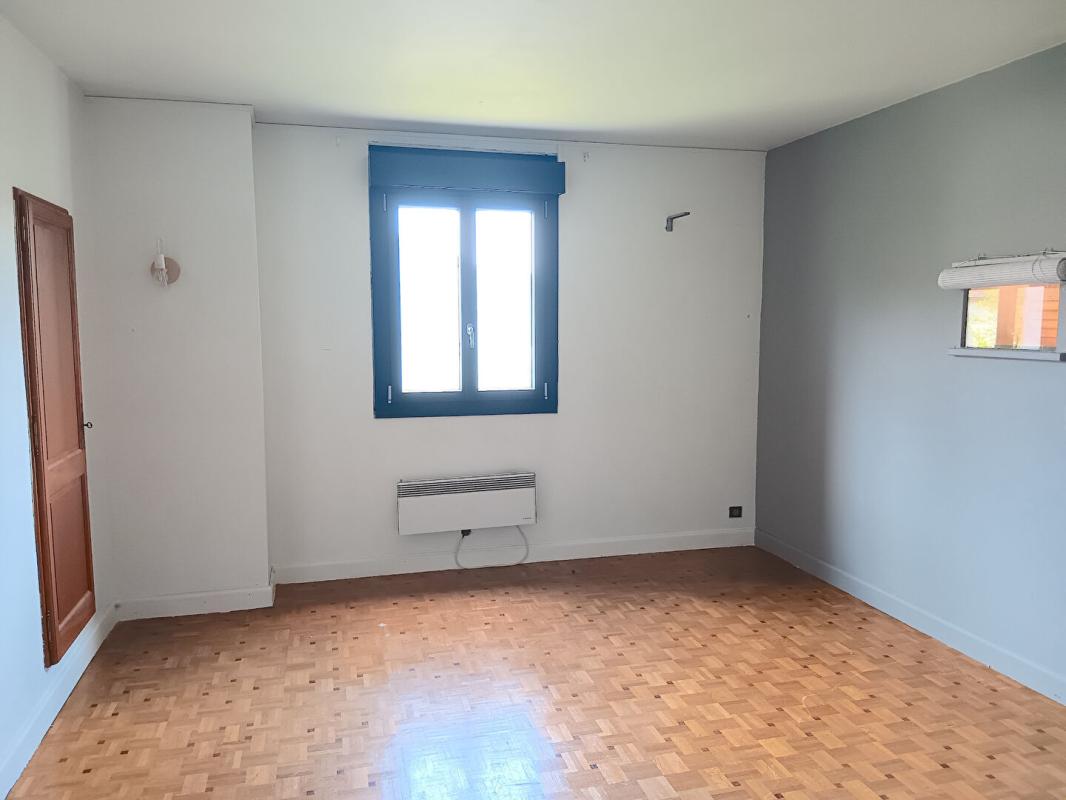 CAHORS Cahors 46000 Cabessut. Maison 170 m2, 4 chambres avec jardin 9