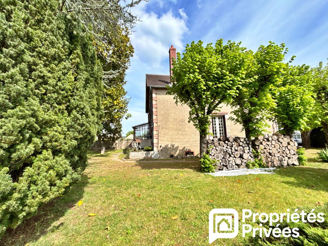 MEHUN-SUR-YEVRE Maison de caractère ? 185 m² ? Mehun-sur-Yèvre (18500) 16