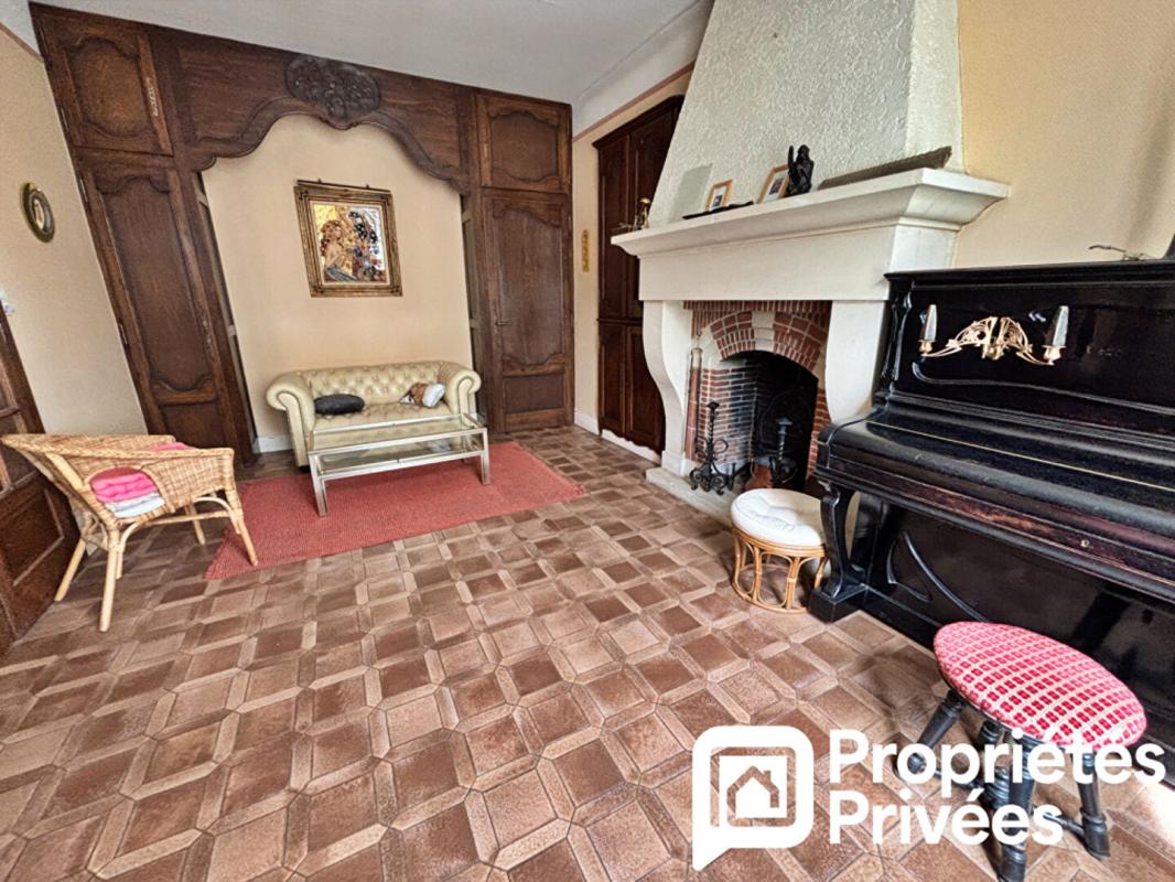 MEHUN-SUR-YEVRE Maison de caractère ? 185 m² ? Mehun-sur-Yèvre (18500) 8