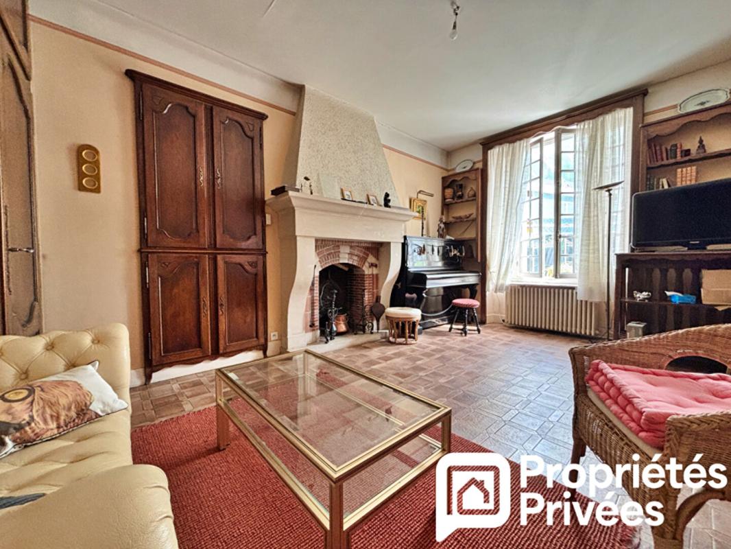 MEHUN-SUR-YEVRE Maison de caractère ? 185 m² ? Mehun-sur-Yèvre (18500) 9