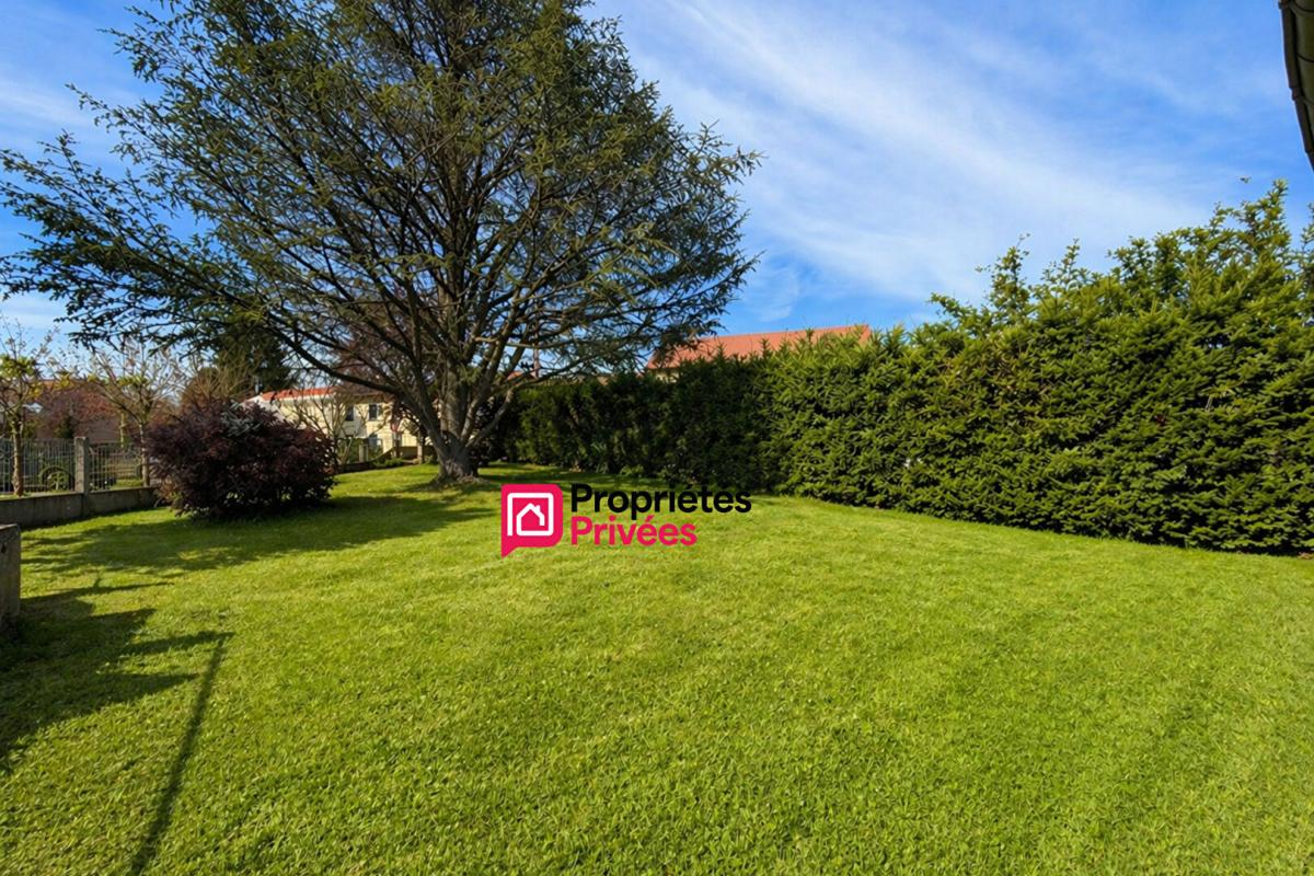 SAINT-OURS Maison  T4  de 127m² au coeur de Saint Ours 63230 avec jardin et garage à vendre 2