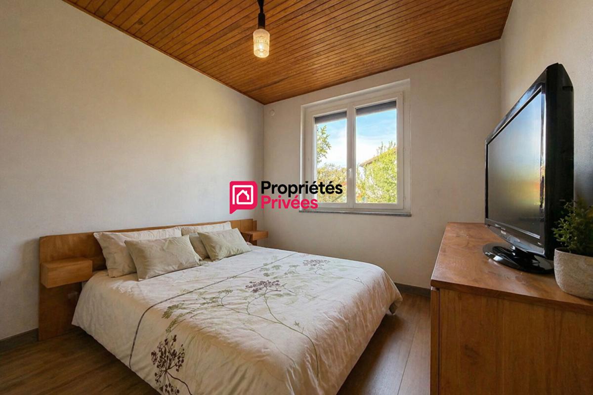 SAINT-OURS Maison  T4  de 127m² au coeur de Saint Ours 63230 avec jardin et garage à vendre 6