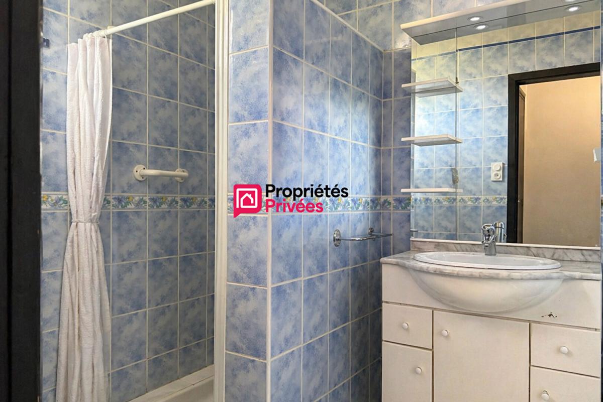 SAINT-OURS Maison  T4  de 127m² au coeur de Saint Ours 63230 avec jardin et garage à vendre 8