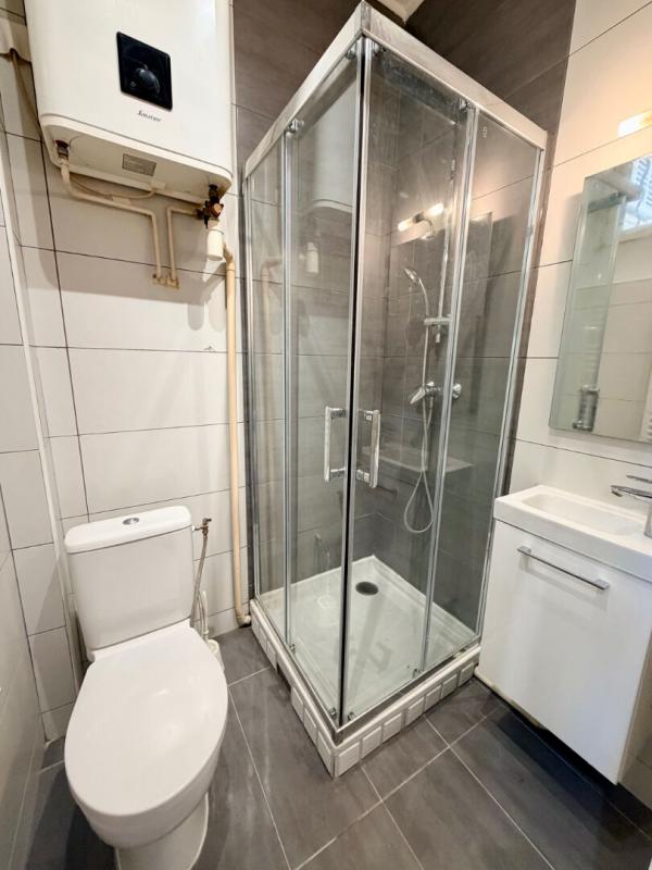 SAINT-DENIS Appartement Saint Denis 1 pièce(s) 25.73 m2 3