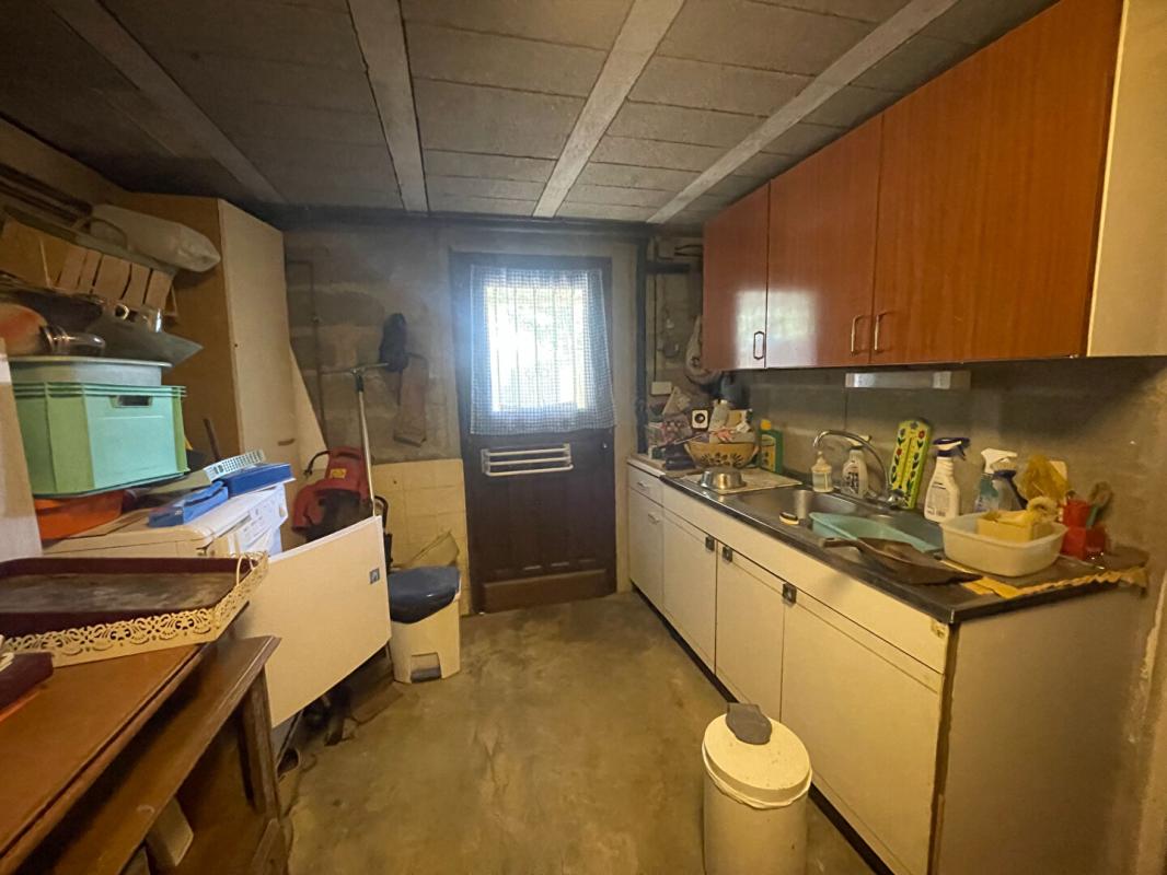 MONTBOUY Maison 3 chambres 15