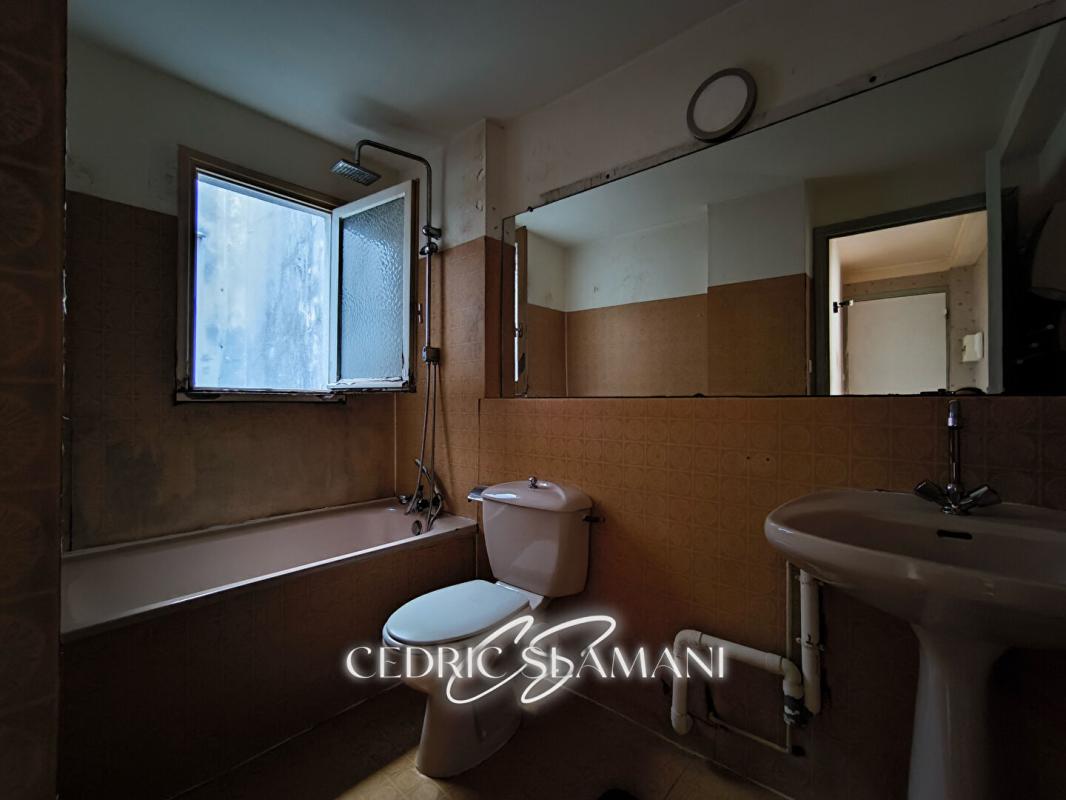 CARCASSONNE EXCLUSIVITE APPARTEMENT 45M2, SALON, 1 CHAMBRE, CUISINE, SALLE DE BAIN, TOILETTE 8