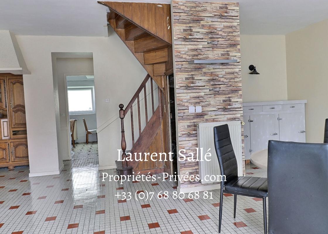 PLUHERLIN Maison  centre bourg: 5 pièce(s) 133 m2 3